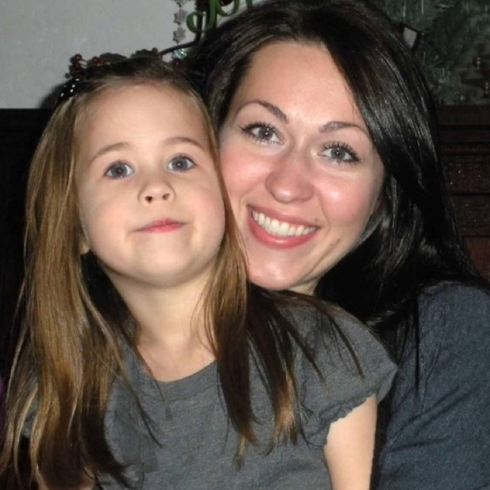 Meet your Posher, Ellary